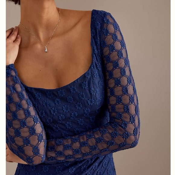 NWT Bardot Adoni Long Sleeve Lace Midi Dress L / US 8 Navy Fitted - Picture 2 of 13